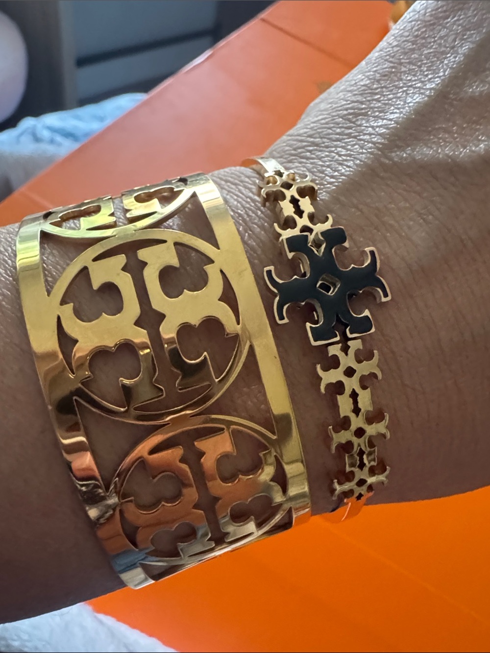Gold Logo Cutout Cuff & Chain Bracelet Set - Gold